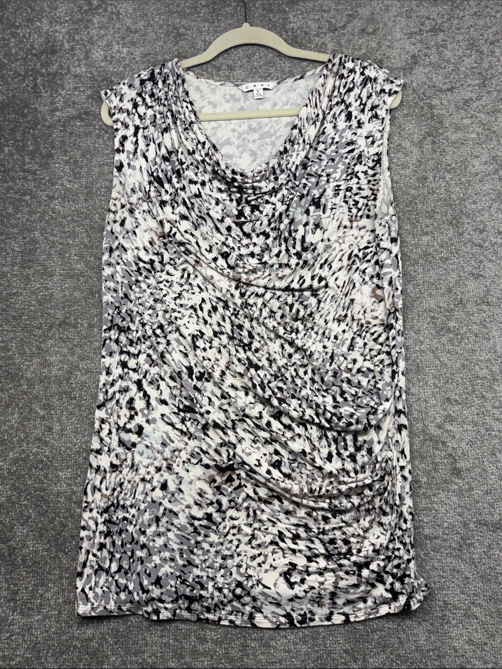 CAbi Animal Print Sleeveless Top Blouse Ruched Sides Womens L White Black